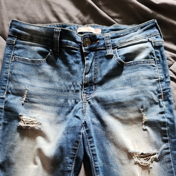 Classic Blue Skinny Jeans with Stretch Fit - Picture 1 of 6